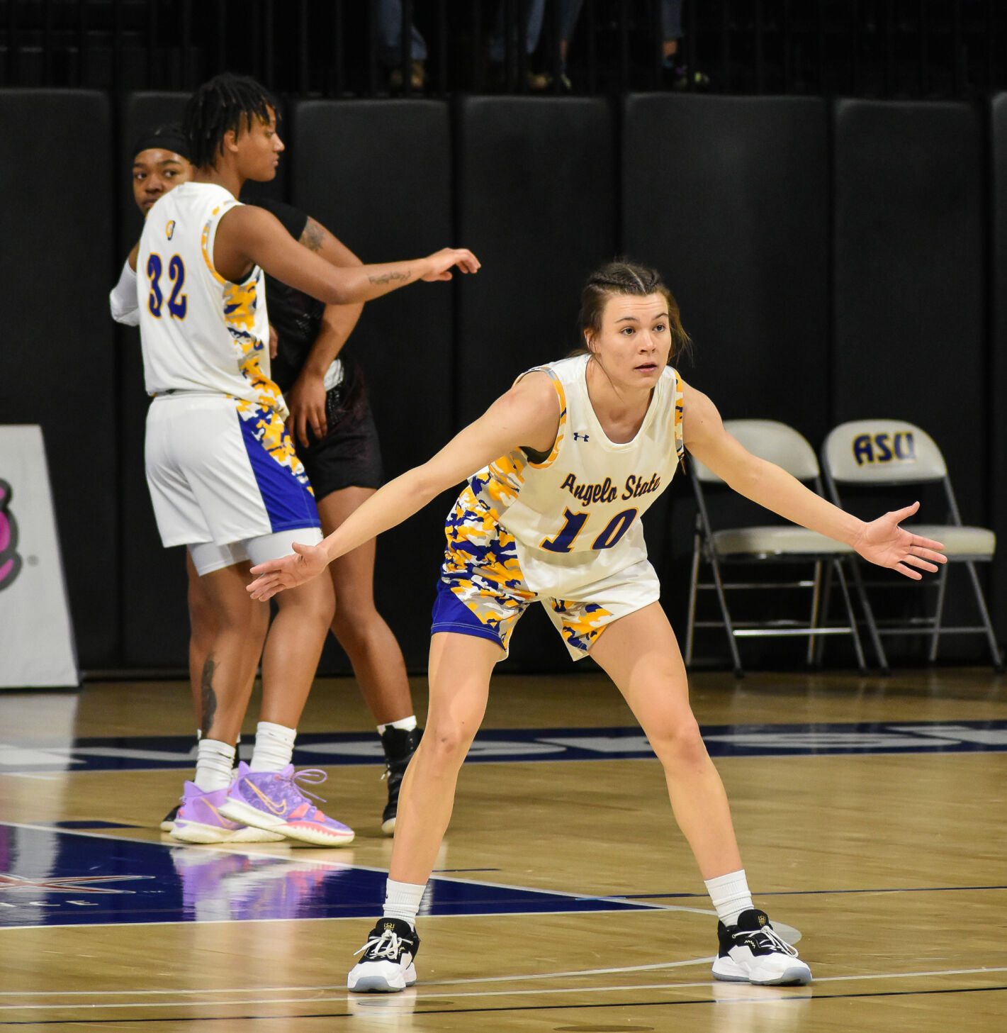 Belles Basketball vs Texas A&M International (2/12/2022) No. 5
